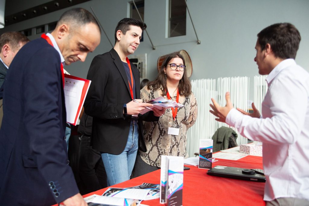 proyecto de consultoría y agencia de marketing y comunicación digital con sede en Galicia
